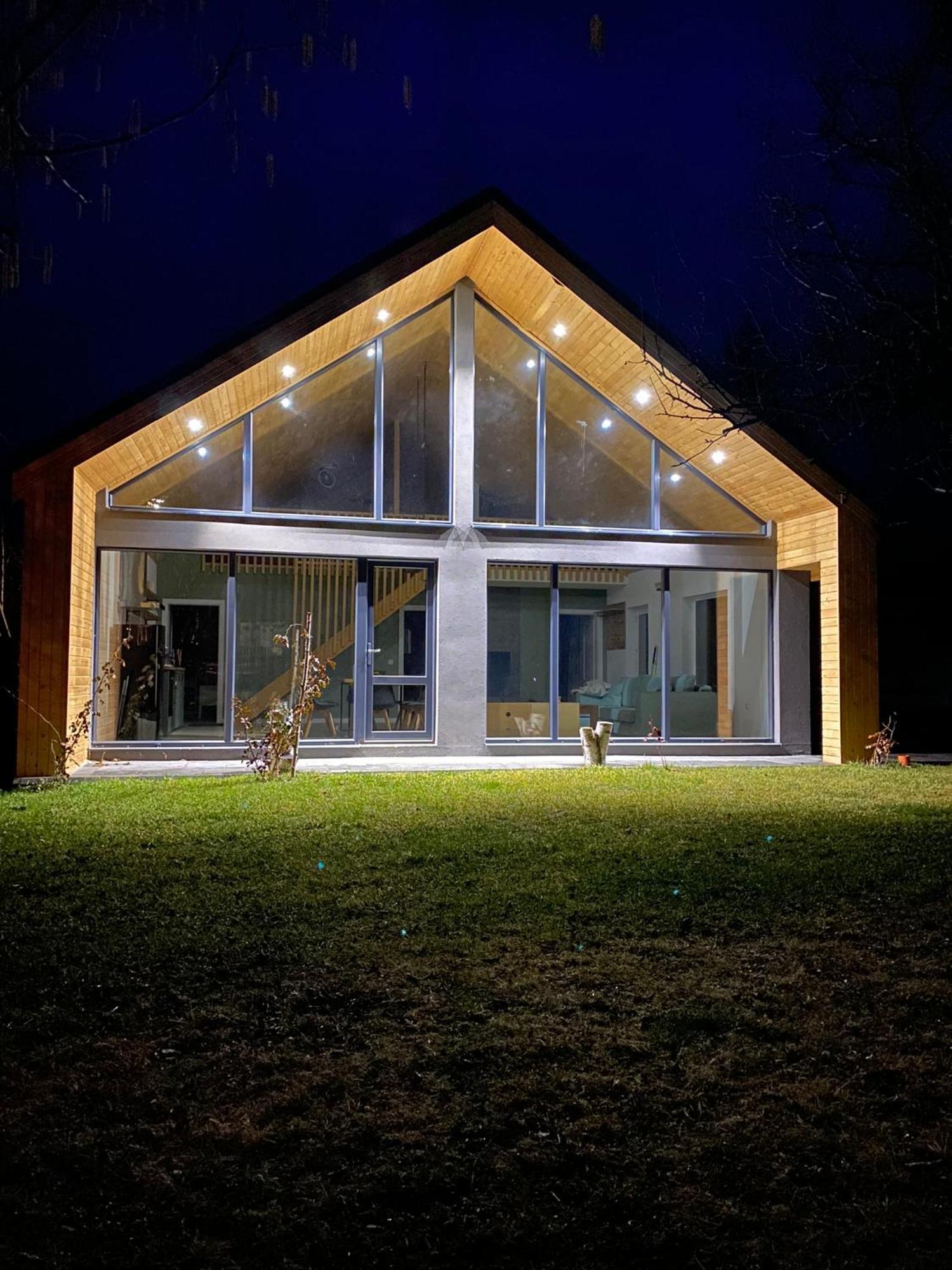 Вілла Casa Tinca 2 Ізвору-Мурешулуй Екстер'єр фото