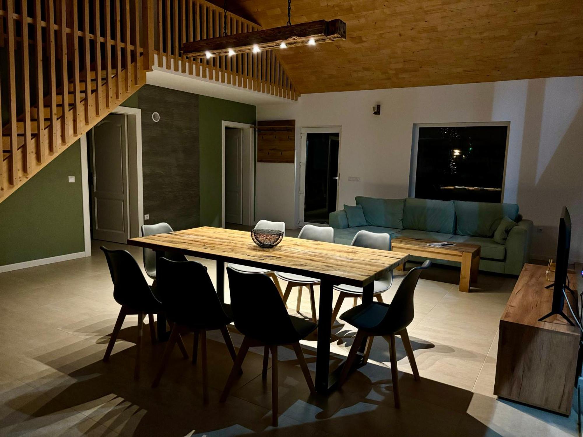 Вілла Casa Tinca 2 Ізвору-Мурешулуй Екстер'єр фото